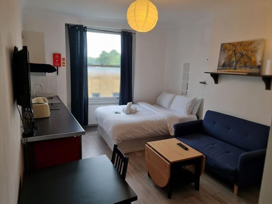 Chic & Modern Studio In Caledonian Rd London Exterior photo